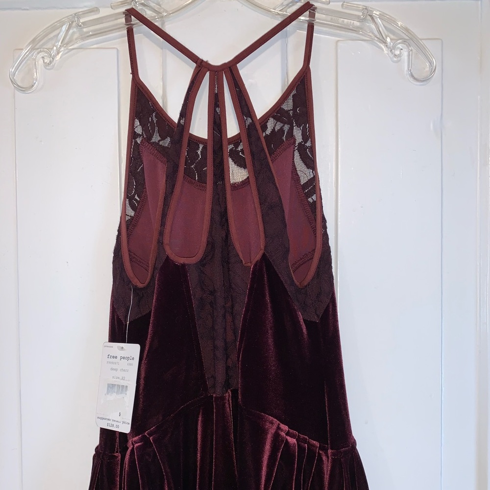 Free People Intimately Nightshade Velvet & Lace Halter Dress In Deep Cherry-NWT! - Picture 6 of 16